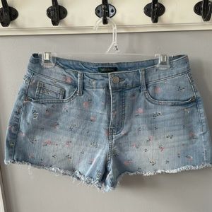 denim floral shorts
